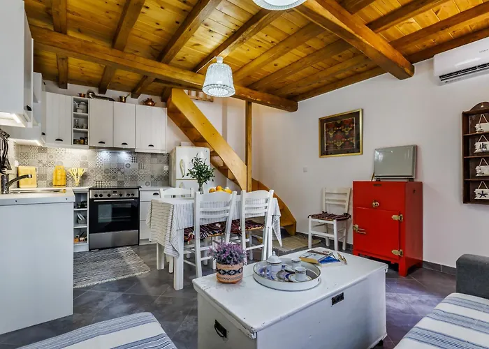 Case de vacanță Avli -